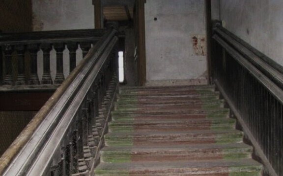 Лестница в замке.