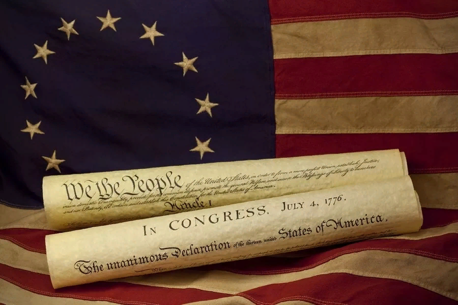 В каком году была принята конституция сша. Первая Конституция США 1787. Конституция Соединенных Штатов Америки 1787. Конституция 1787 года США фото. Конституция США 1787 книга.