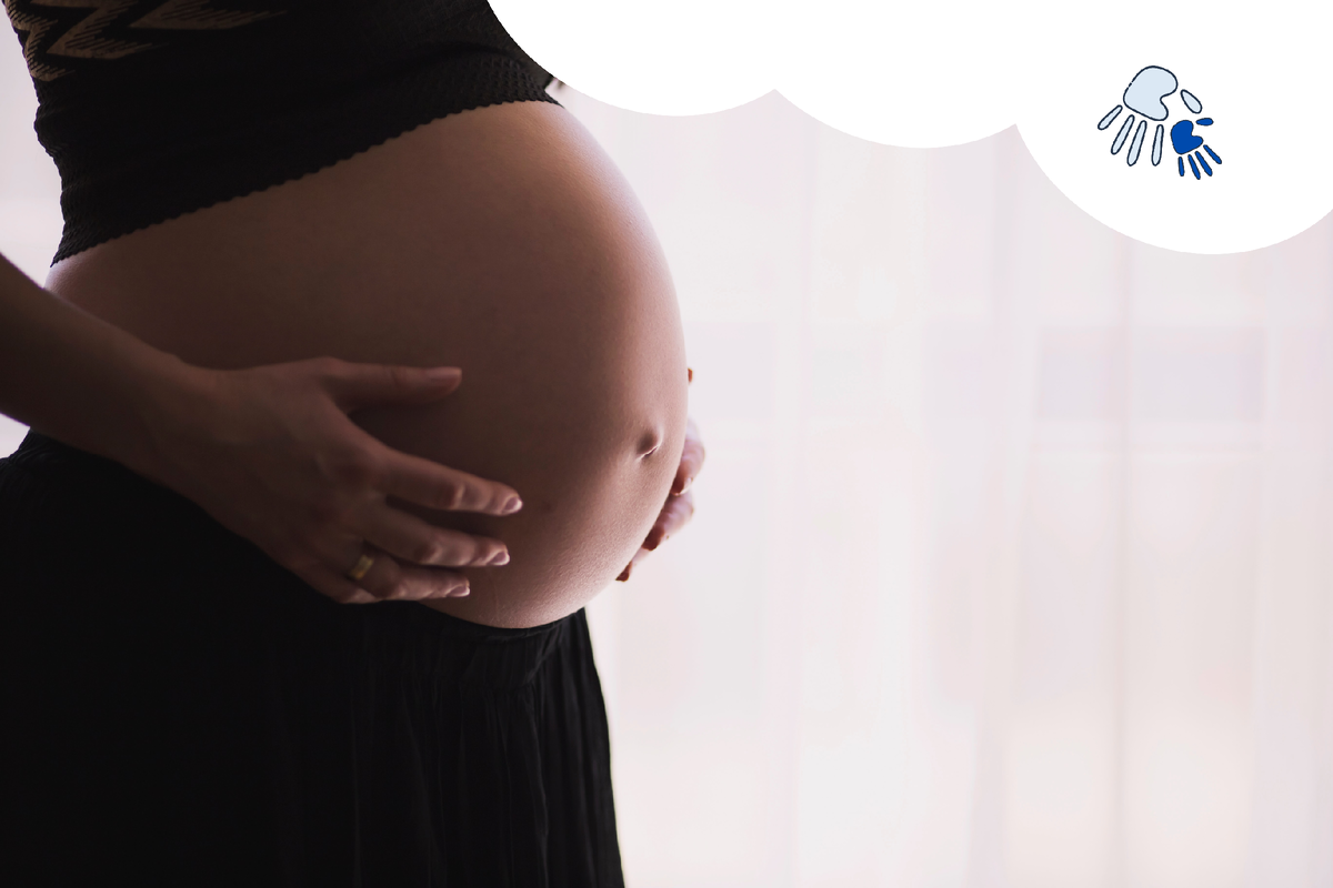 Первый этап - пренатальный (беременность).