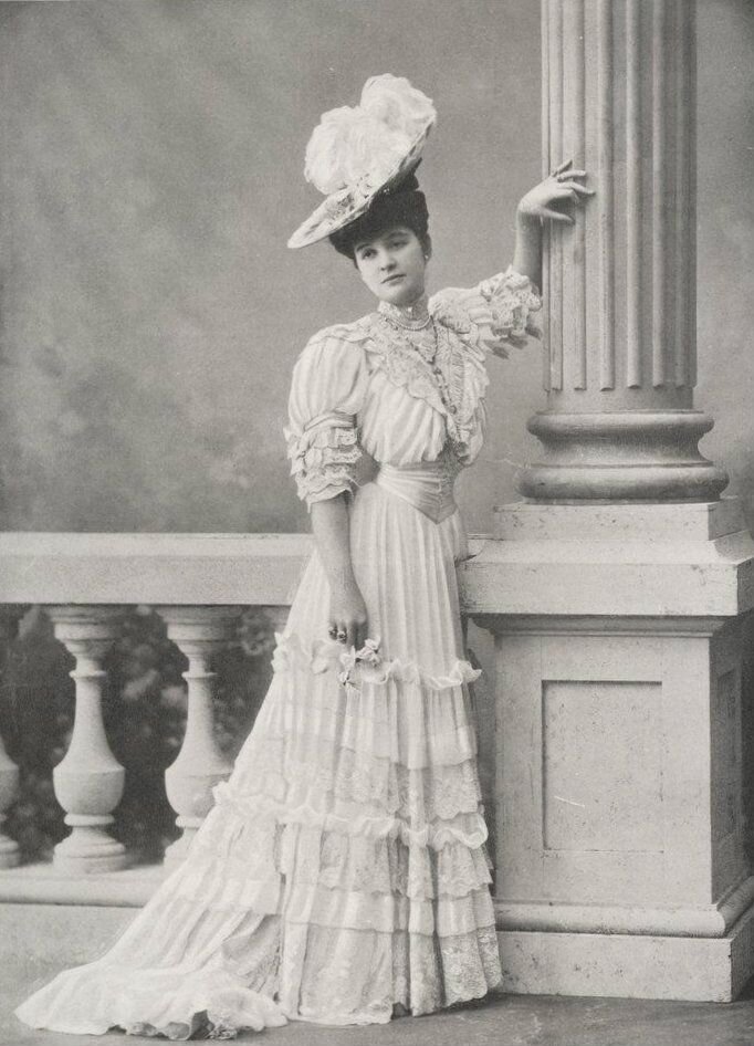 Вечернее платье от Doeuillet, 1905 год.