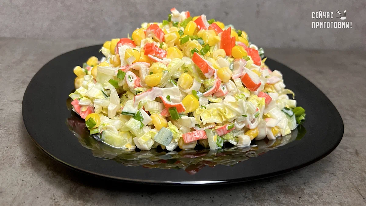 Быстрый салат из пекинской капусты с ветчиной и сухариками – пошаговый рецепт приготовления с фото