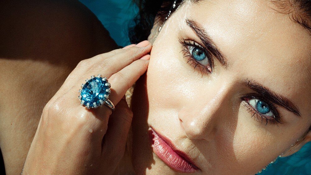 Сапфир для Близнецов. Фото в свободном доступе