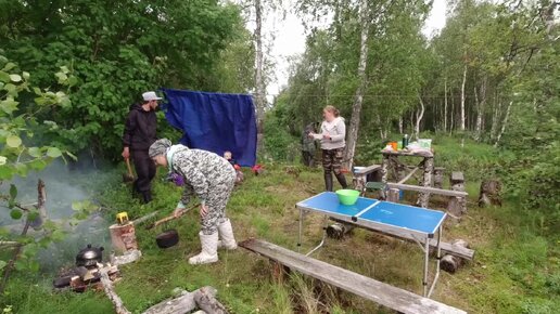 ЭТИ ЛЮДИ УШЛИ В ЛЕС ЦЕЛЫМИ СЕМЬЯМИ. ТАЁЖНЫЕ ОТШЕЛЬНИКИ. РЫБАЛКА В ЛЕСУ. ЭКСПЕДИЦИЯ К ВЗОРВАННОМУ ВОДОПАДУ.