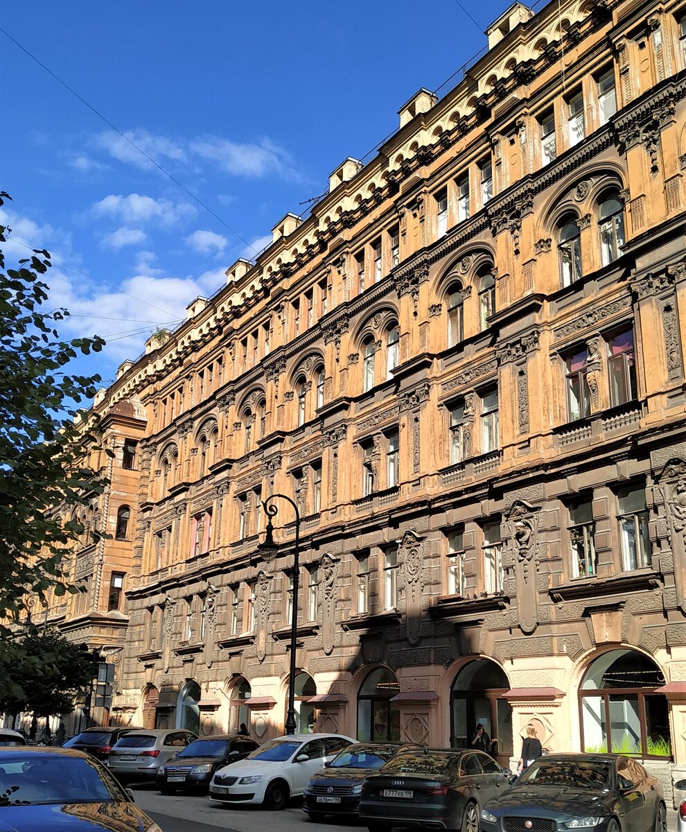 Пушкинская улица, д. 20 (фото автора)