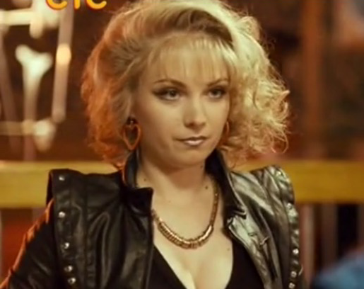 Наталья Скоморохова в сериале «Восьмидесятые». Кадр из сериала