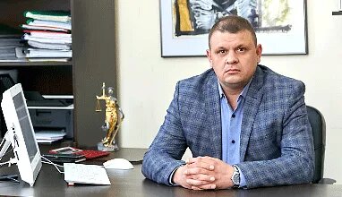  Уголовный адвокат в Санкт-Петербурге