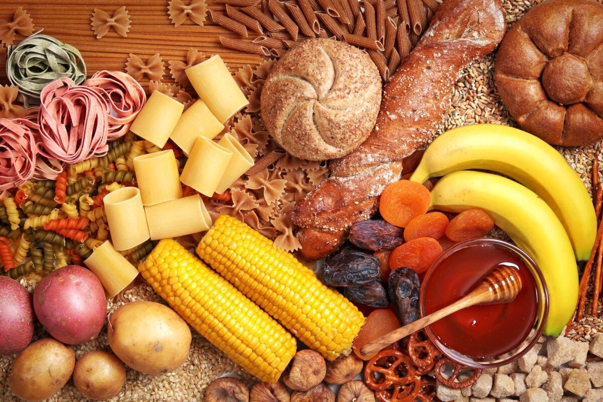 В данных продуктах большое содержание разных углеводов.