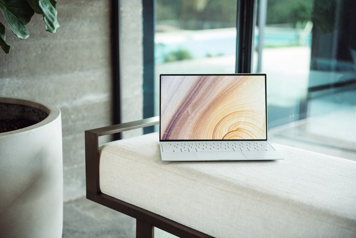 https://unsplash.com/photos/2L-0vnCnzcU