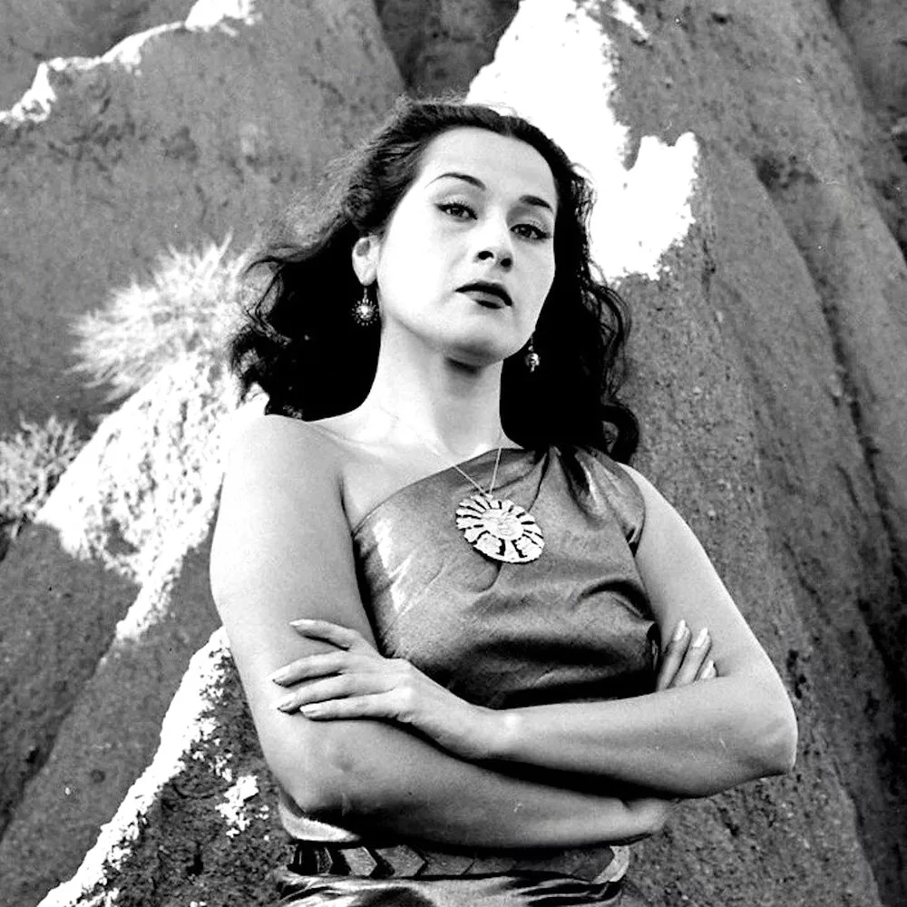 Yma sumac. Ума Сумак. Инна Сумак. Има Сумак Перуанская. Yma Sumac (има Сумак).