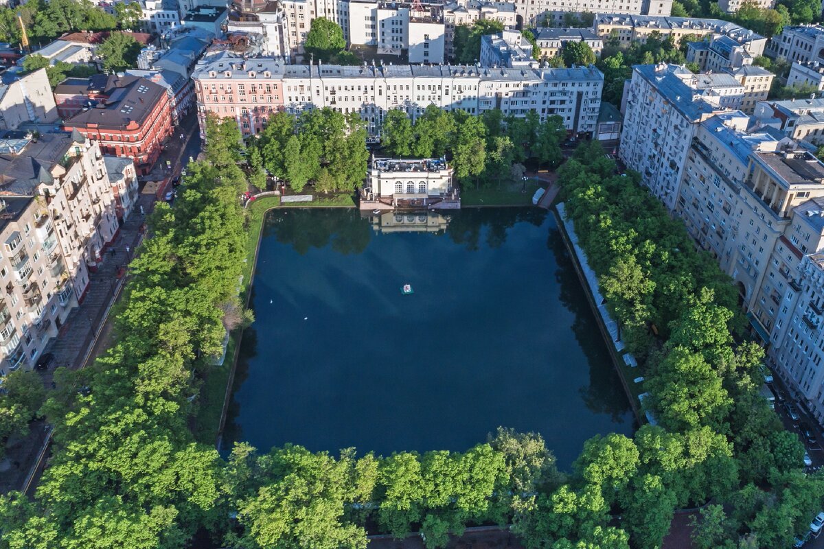 Загадочный дом на Патриарших прудах | Ситх-искусствовед | Дзен