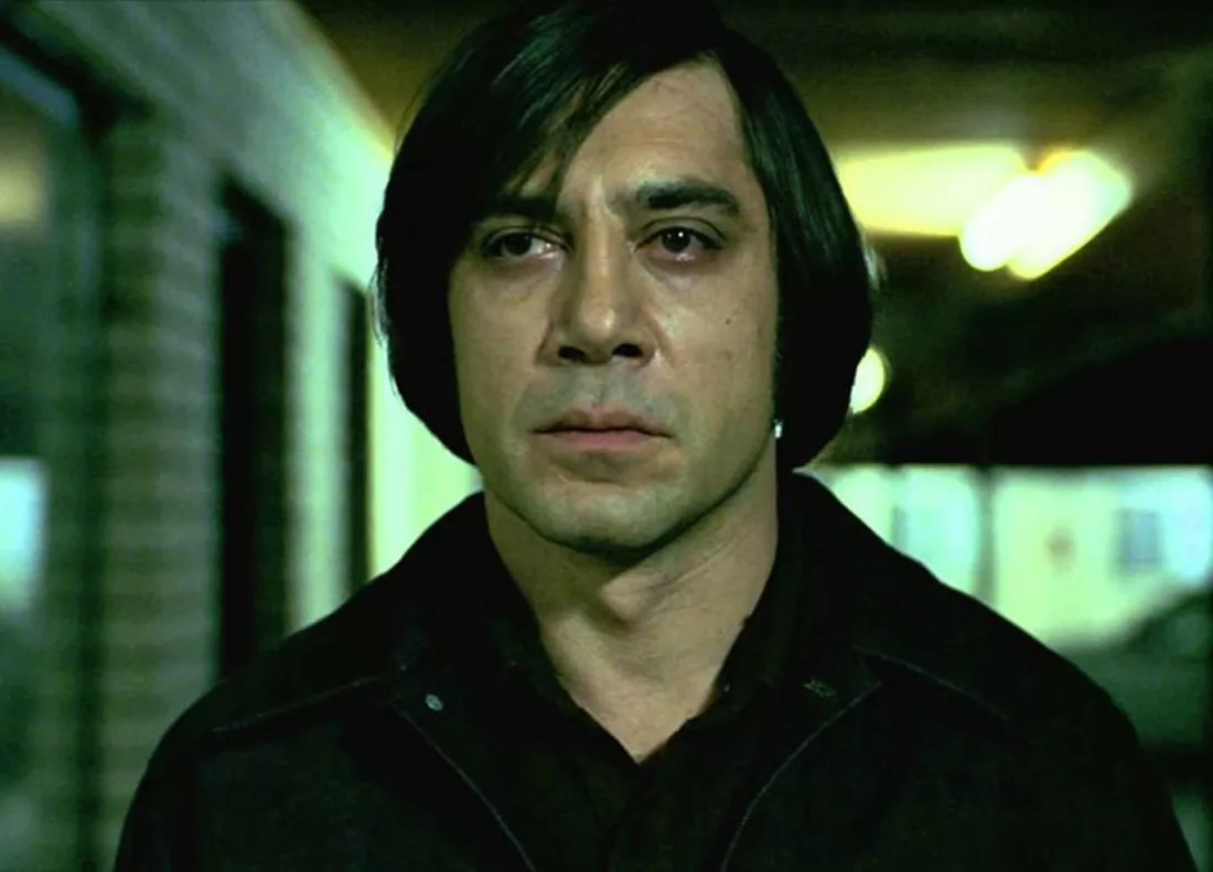 No country for old men. Хавьер Бардем Чигур. Хавьер Бардем Антон Чигур. Хавьер Бардем старикам здесь не место. Старикам здесь не место Антон Чигур.