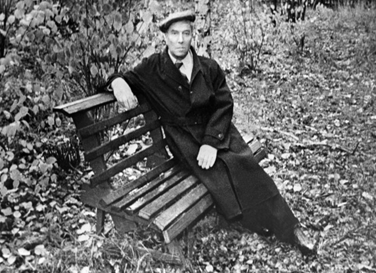 Борис Пастернак. Московская область. 1958 год. Писатель Борис Леонидович Пастернак в Переделкине. Снимок из семейного архива. Фотохроника ТАСС