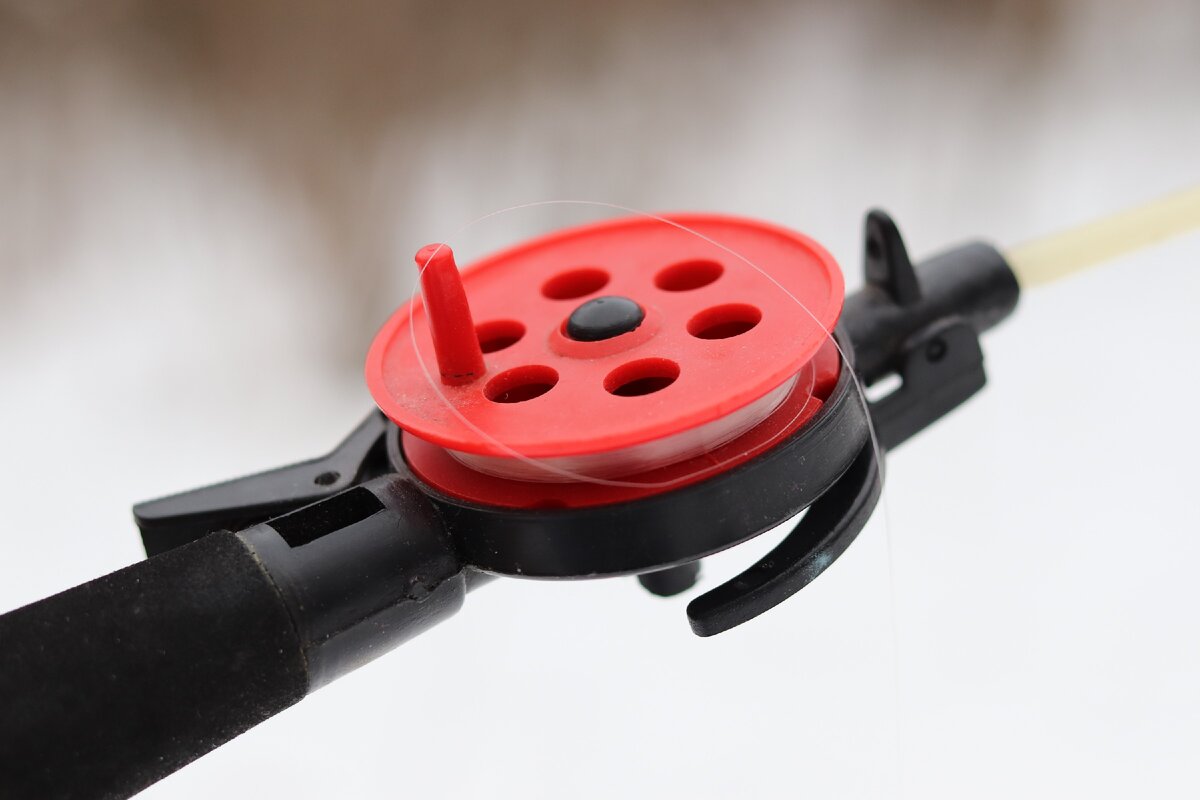 Удочка для рыбалки на мормышку