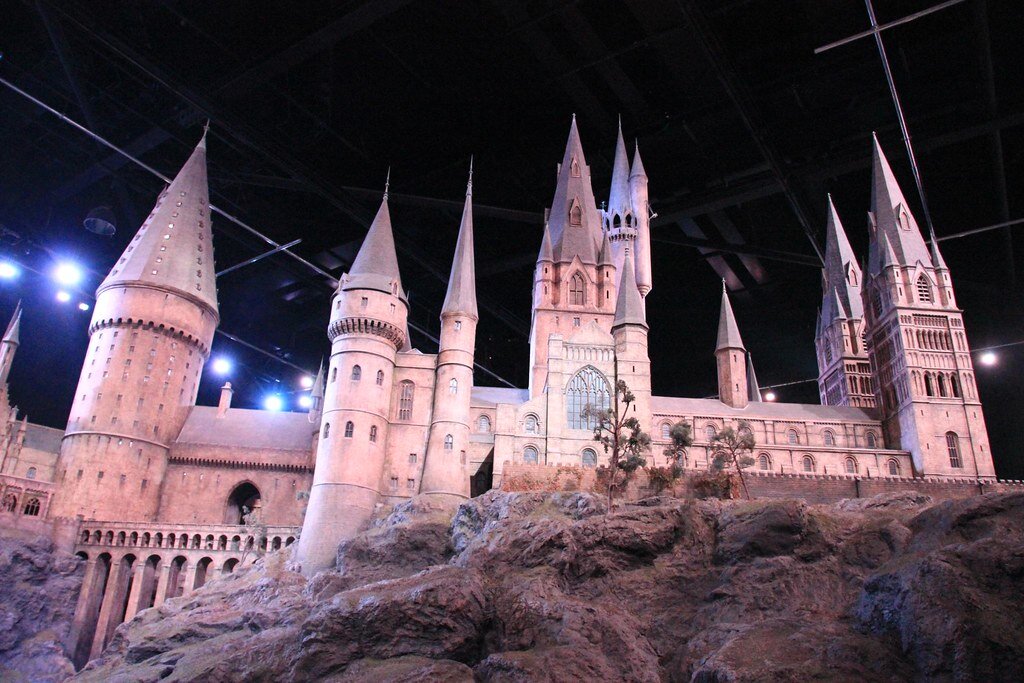 Хогвардс, миниатюра. Источник Яндекс картинки