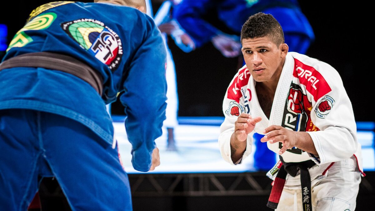 гилберт бернс 