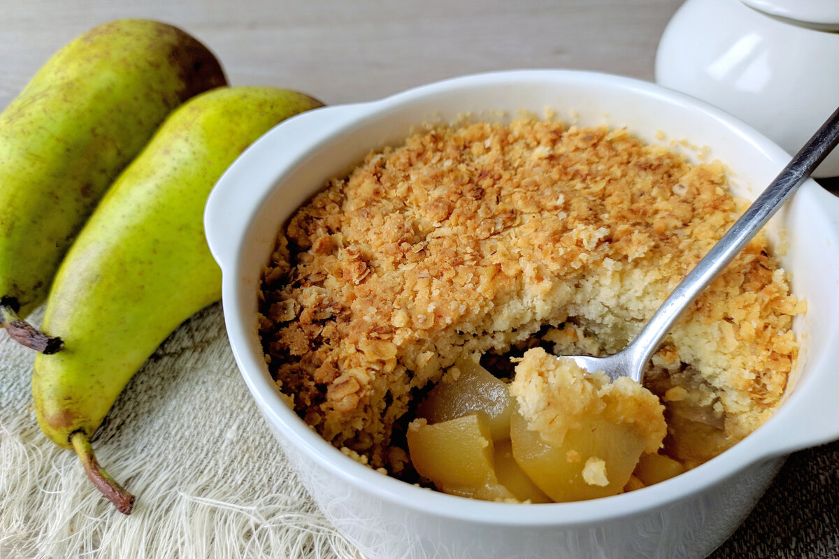 Pear Crumble