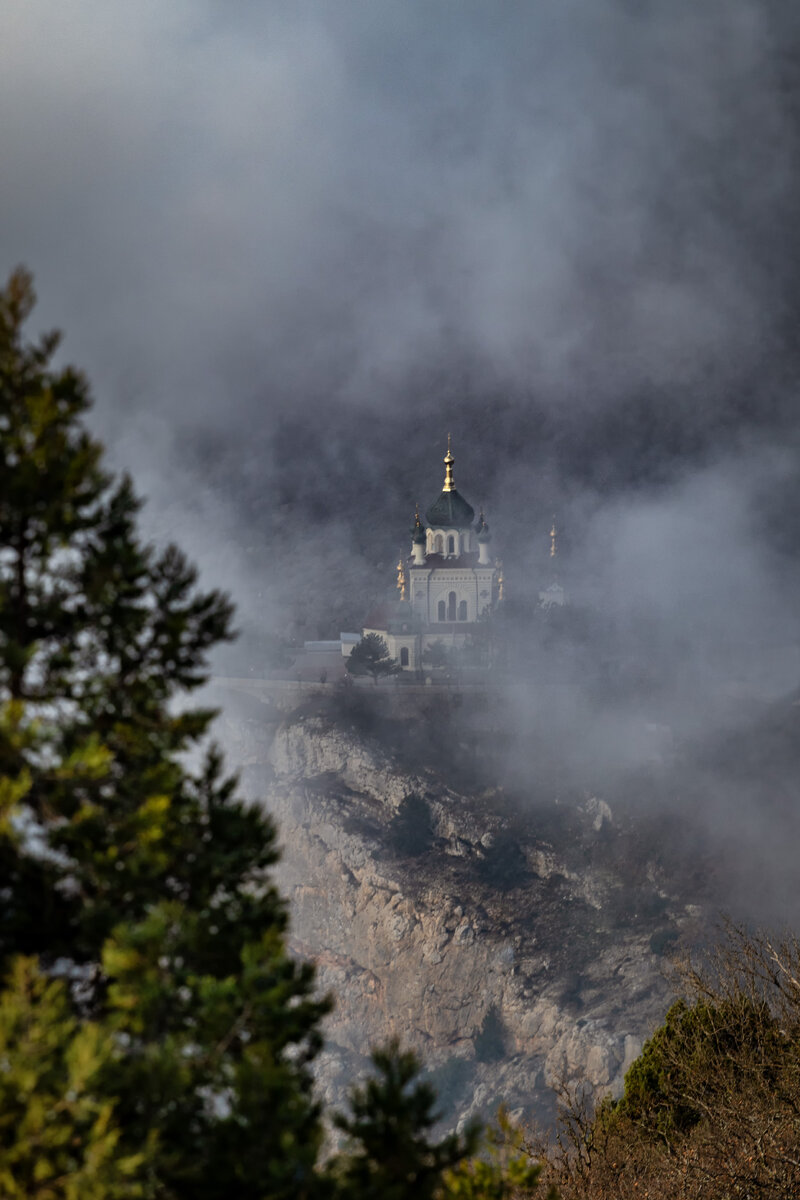 Форосская Церковь осень