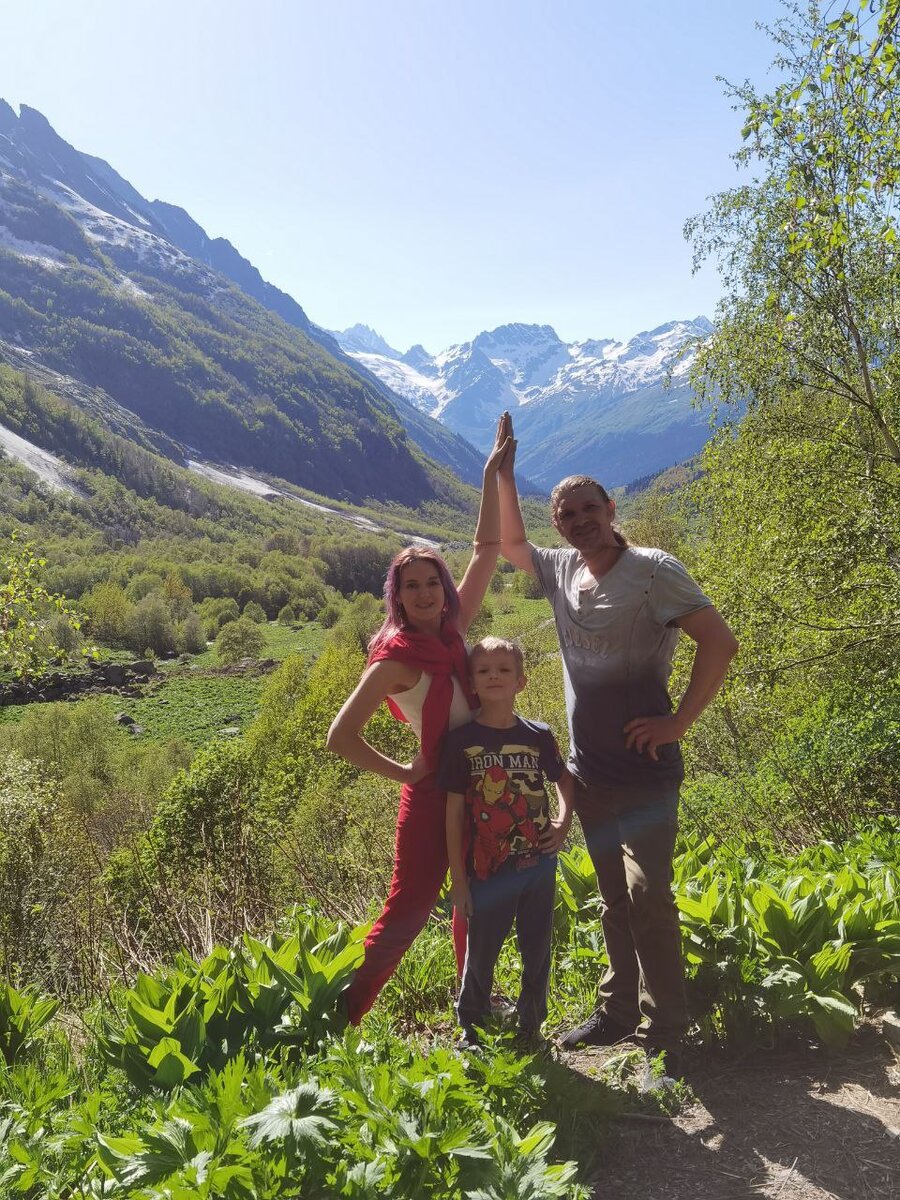 По дороге на Алибекский водопад. Отпуск 2021