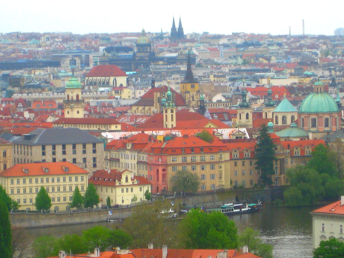 Прага.