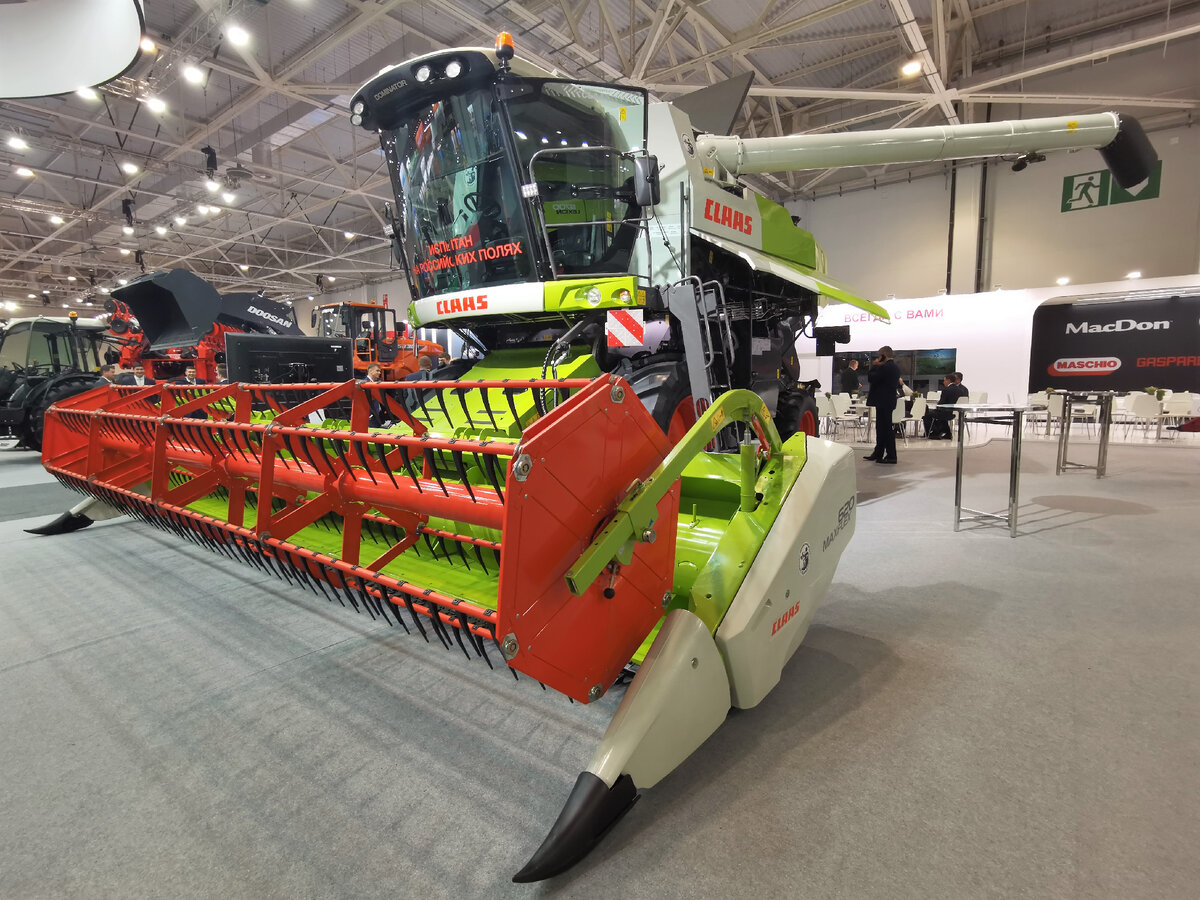 Премьера от Claas: гибридный комбайн Dominator-370 | АгроСкаут360 | Дзен