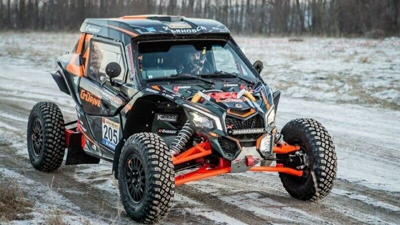     Экипаж Анастасии Нифонтовой стал победителем российского Чемпионата по ралли-рейдам в классе мотовездеходов.