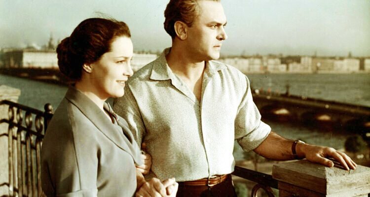    Элина Быстрицкая и Сергей Бондарчук. Кадр из фильма "Неоконченная повесть" Ольга Петрова