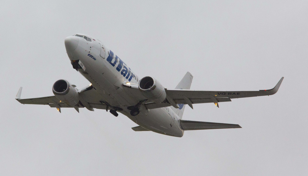    Utair запустил рейс из Сургута в Челябинск