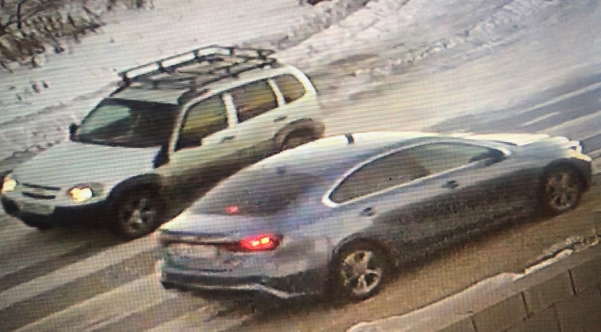 Фото подозреваемой машины с камер наблюдения.