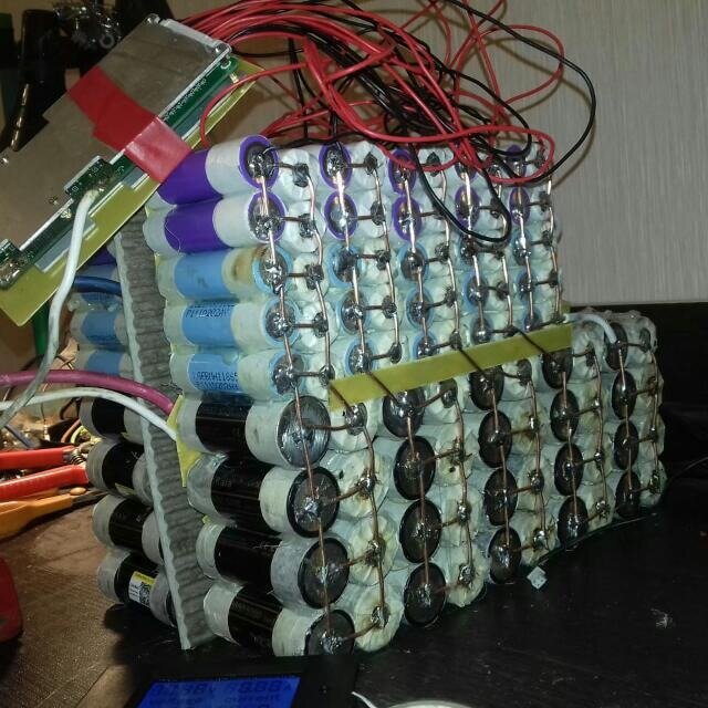 Дичайшая сборная солянка из элементов разного форм-фактора и производителя. 