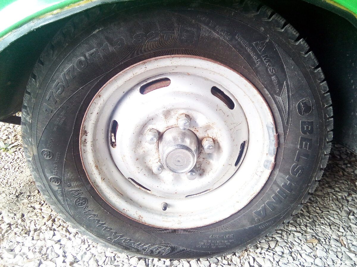 Белшина Artmotion Snow 175/70 R13 82T зимняя.