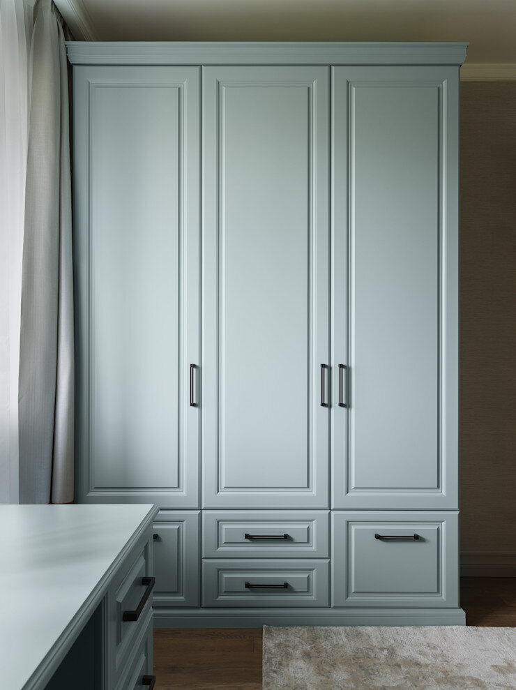 Для мамы и сына. Элегантная квартира в классическом стиле