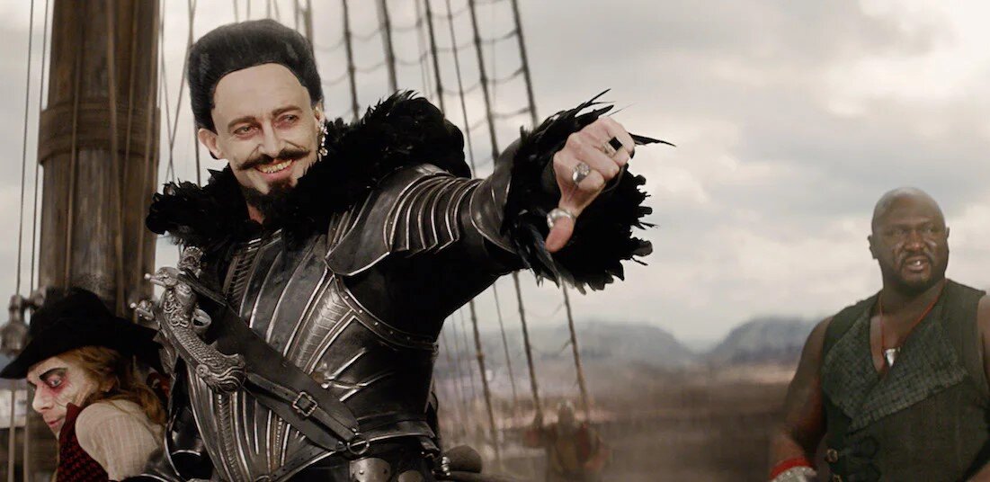 Кадр из фильма "Пэн: Путешествие в Нетландию". Изображение взято из свободных источников