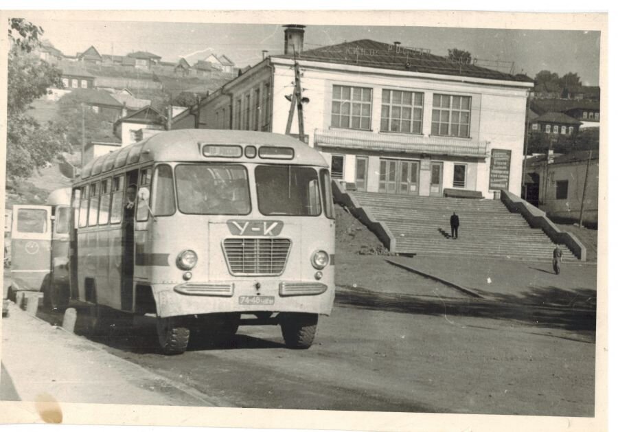 Автобус "Усть-Катав". Источник фото: http://tramuk.ru/component/k2/item/2222-avtobusy-ot-ust-katavskikh-vagonostroitelej.html