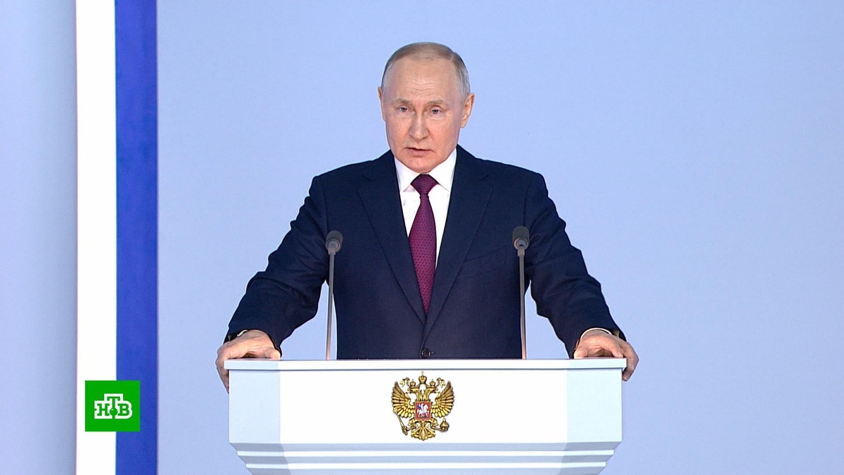    Реформа вузов, маткапитал и индексация МРОТ: о чем сказал Путин в послании Федеральному собранию