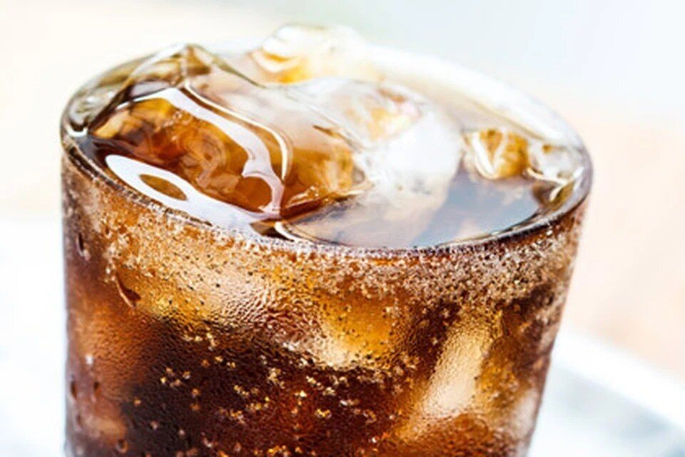     Кола не самый полезный напиток - однако такой "побочки" от нее не ожидал никто. Фото: архив "КП"