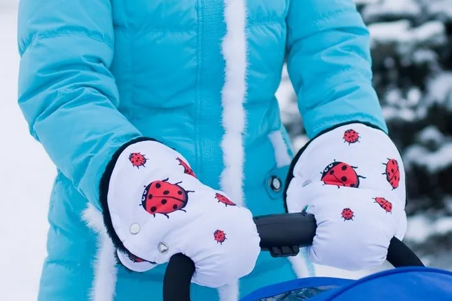 Муфта на ручку коляски