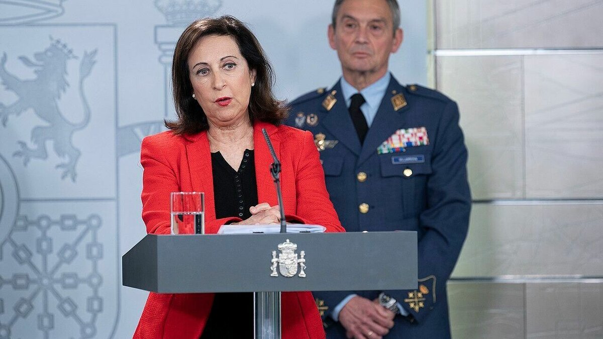     Военные стран НАТО вмешивались бы в конфликт только при угрозе членам блока.