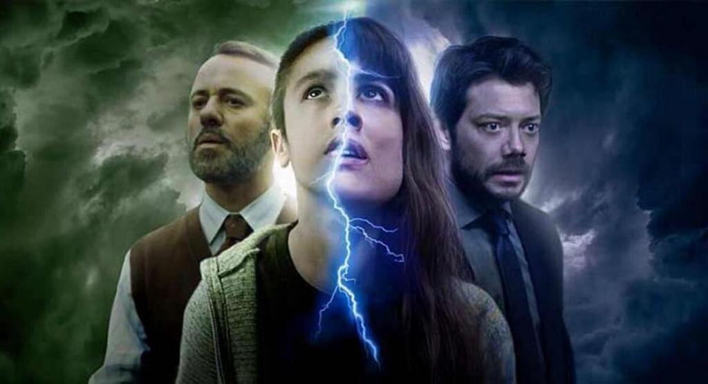 Во время грозы. Durante la tormenta фильм 2018. Во время грозы (2018). Во время грозы фильм. Гроза испанский фильм