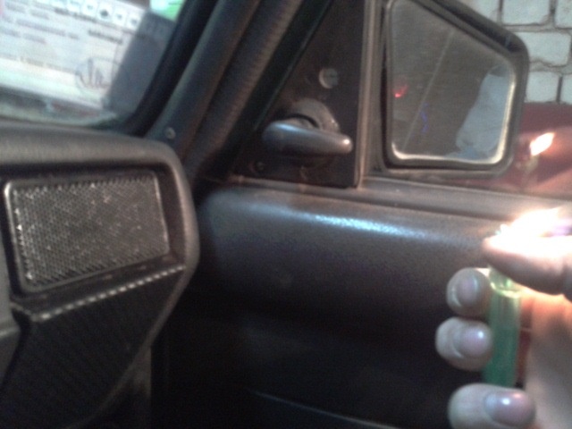 На зажигалке видно как обдувает) 
