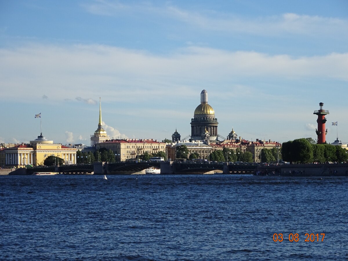 Санкт-Петербург, Нева