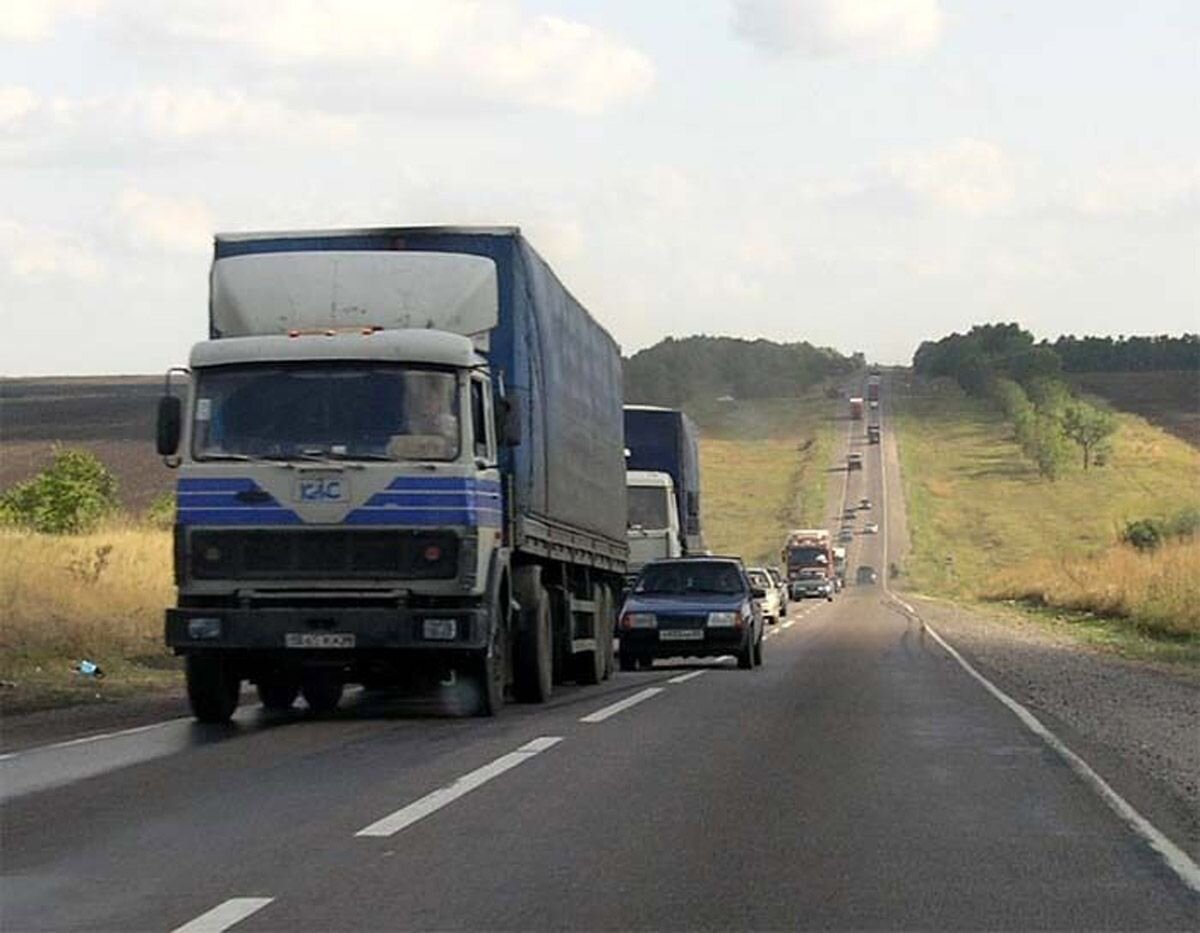 Грузовики трасса