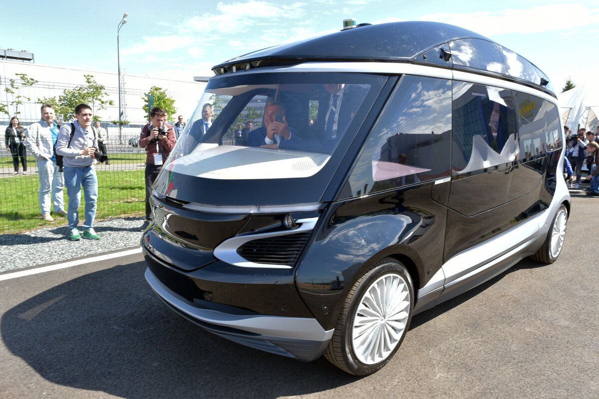 Прототип беспилотного такси КАМАЗ Шатл