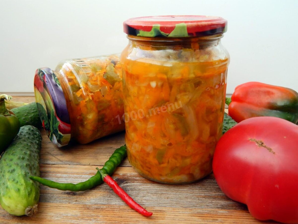 ОГУРЦЫ, БОЛГАРСКИЙ ПЕРЕЦ, КАПУСТА, МОРКОВЬ, ПОМИДОРЫ, ЛУК, РАСТИТЕЛЬНОЕ МАСЛО, УКСУС, САХАР, СОЛЬ