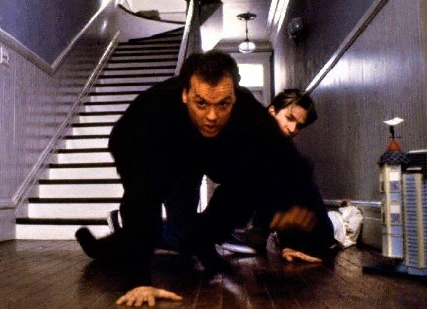 Кадр из свободных источников «Жилец» (1990)