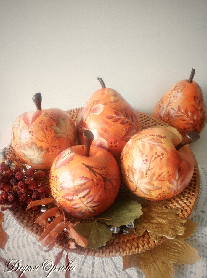 Шкатулка-яблоко ручная роспись по дереву