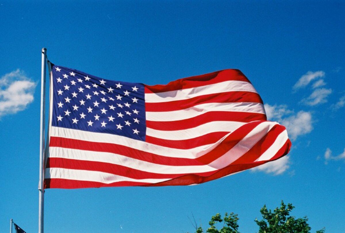 США