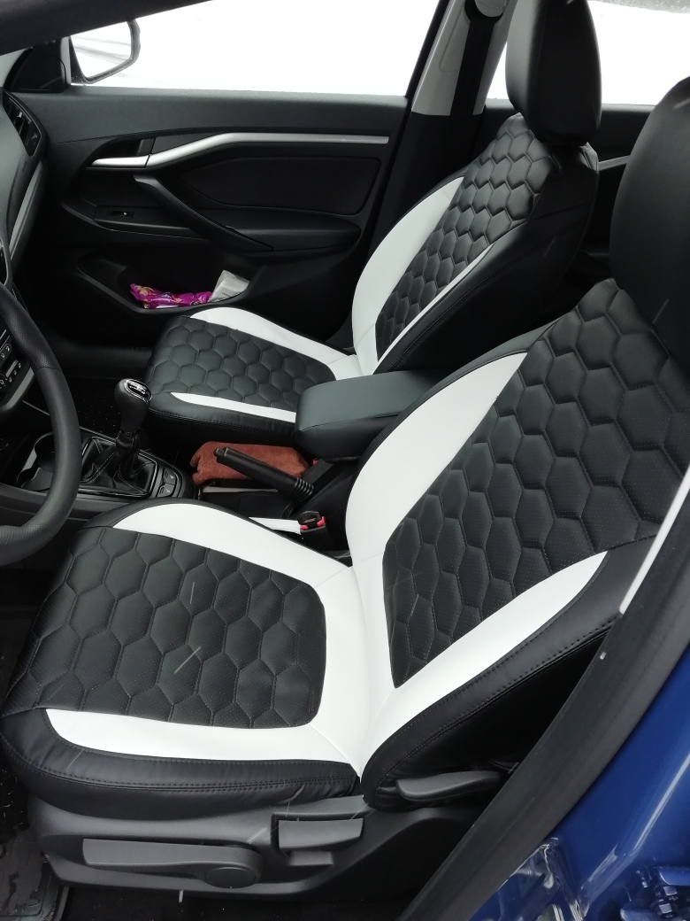 кожаный салон