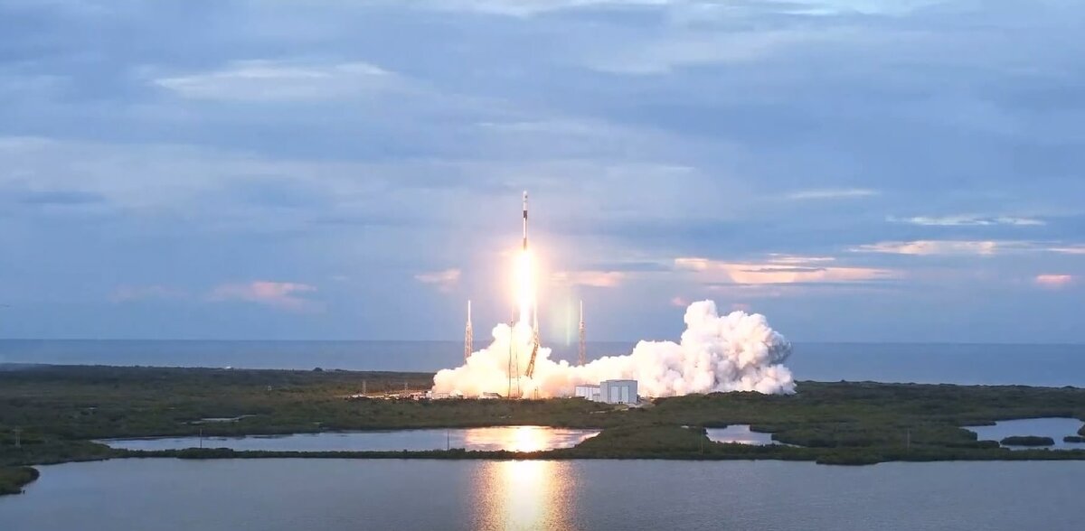  Кадр из трансляции SpaceX