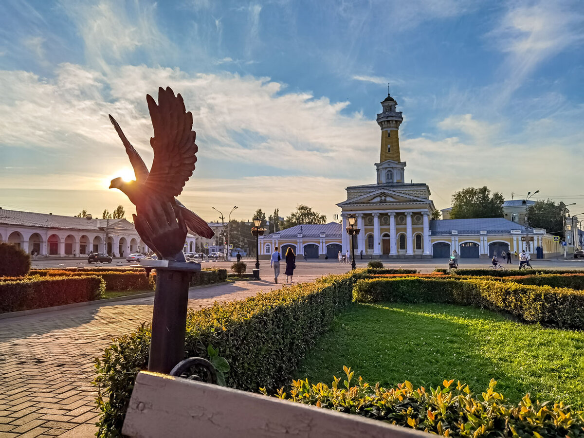 Снято на основную камеру Huawei P40Pro+ в режиме фото: 27mm, F1.9, 1/10600s, ISO50. 