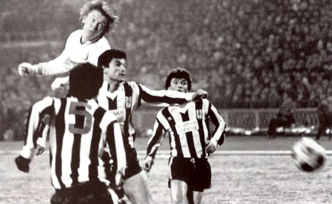 Матч 1/4 финала Кубка Чемпионов. Бешикташ - Динамо Киев